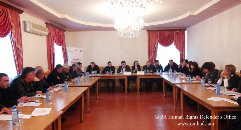 Discussions between the representatives of the Human Rights Defender’s office and local civil society organisations on combating violence against women