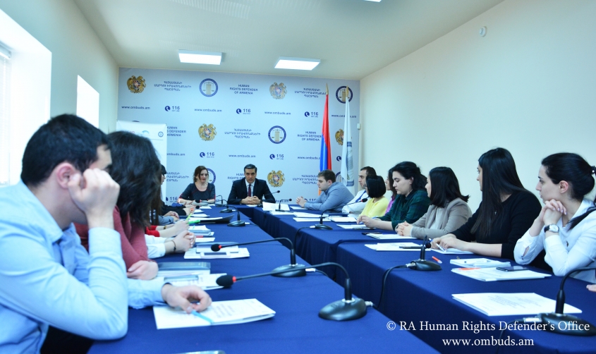 What problems arise when implementing the law on prevention of violence: training at the Defender's Office